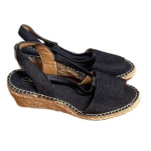 Clark’s Navy Denim Espadrille Wedge Strappy Sandals  Size 6.5